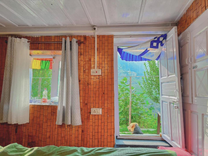Others 5, Seasons Homestay, Kullu
