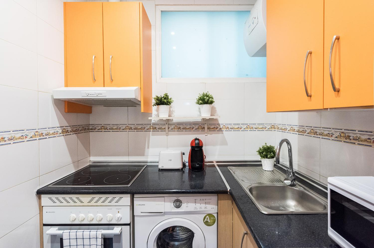 Others 3, Apartamento totalmente equipado en el centro de Madrid, Madrid