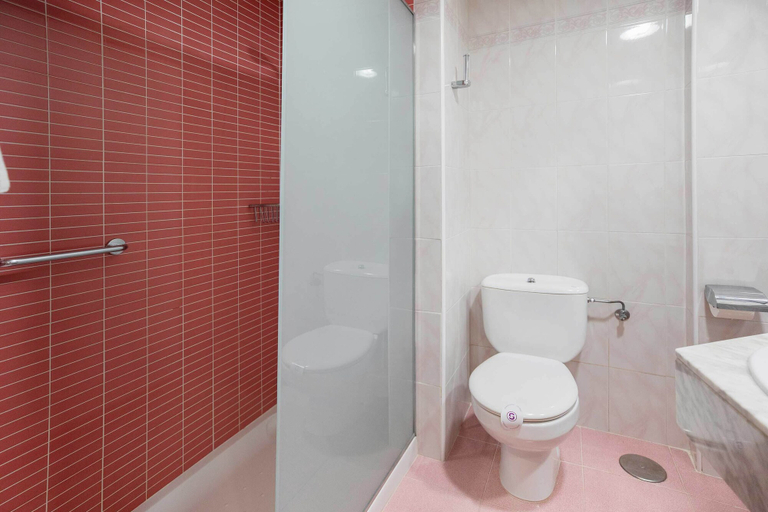 Bathroom 4, Hotel Servigroup Orange, Alicante