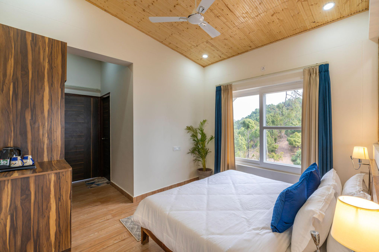 Bedroom, Stars and Windsongs- Essence of Himachal, Sirmaur