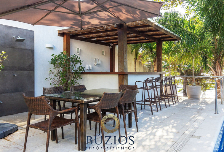 Food & Drinks, Bz48 Casa condomínio frente Orla Bardot, Armação dos Búzios