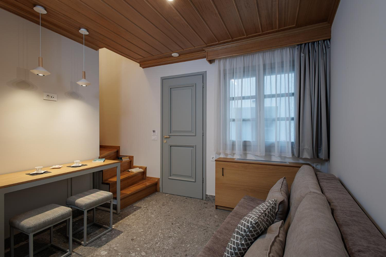 Others 2, Eligia Suites, Epirus