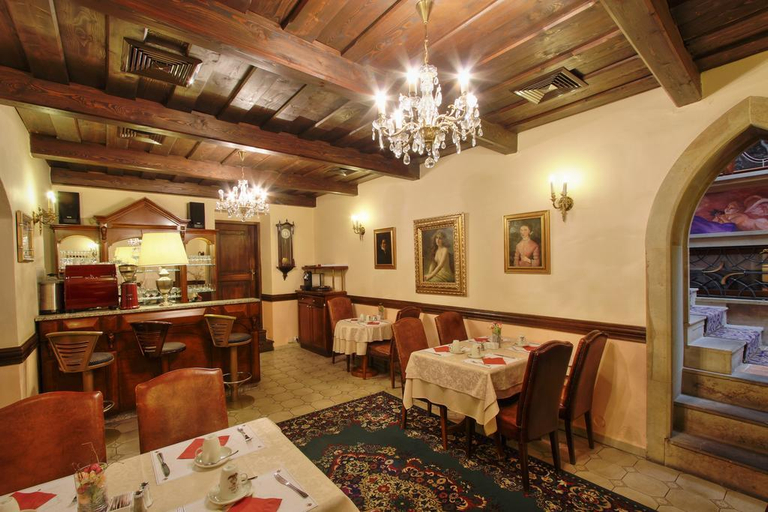 Food & Drinks, Hotel U Páva, Praha 1