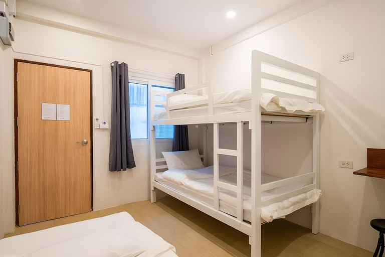 Bedroom 3, L42 Hostel, Lat Krabang