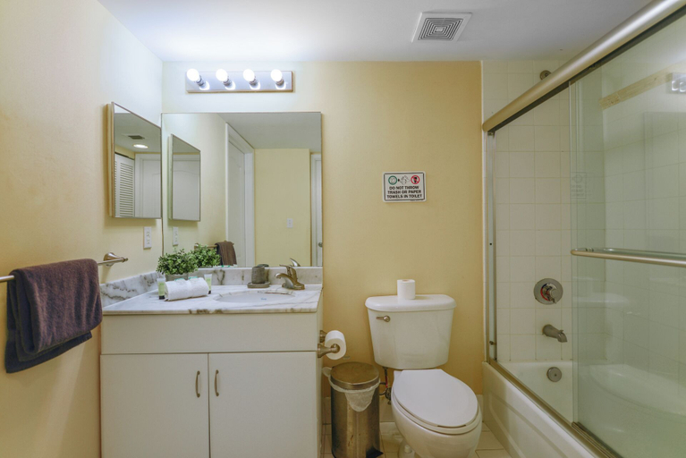 Bathroom 5, Brickell City Centre Condo - Minutes from Bayfront, Miami-Dade