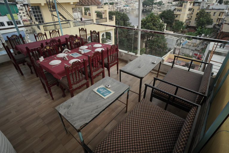 Food & Drinks 4, Hostel Funky Bunky, Udaipur