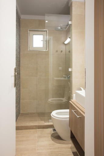 Bathroom 3, Vol3, Attica