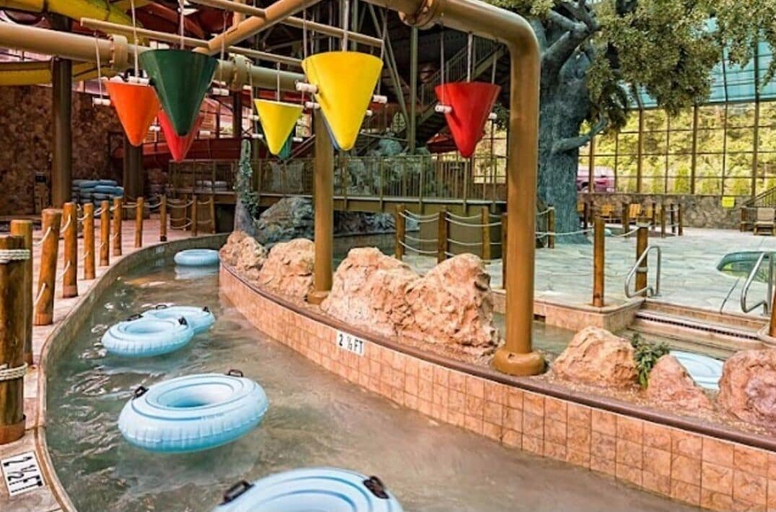 Sport & Beauty 5, Smoky Mountain Resort Luxury Cabin, Sevier
