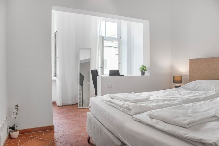 Bedroom 3, Perfect 7BR Stay Near Hauptbahnhof, Wien