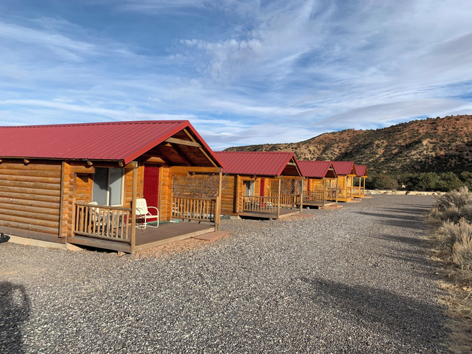 Exterior & Views, Cowboy Cabin, Wayne