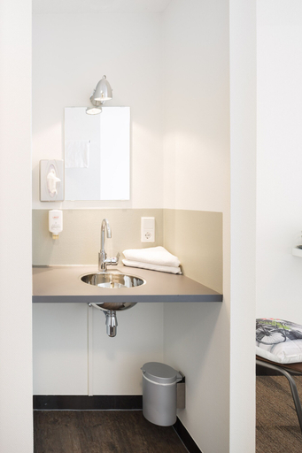 Bathroom 4, Hotel Blooker, Schouwen-Duiveland