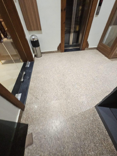 Public Area 3, Shree Shivya Namahstubhyam Hotel, Varanasi