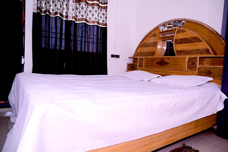 Bedroom 2, SHIVAY Guest House, Deoghar