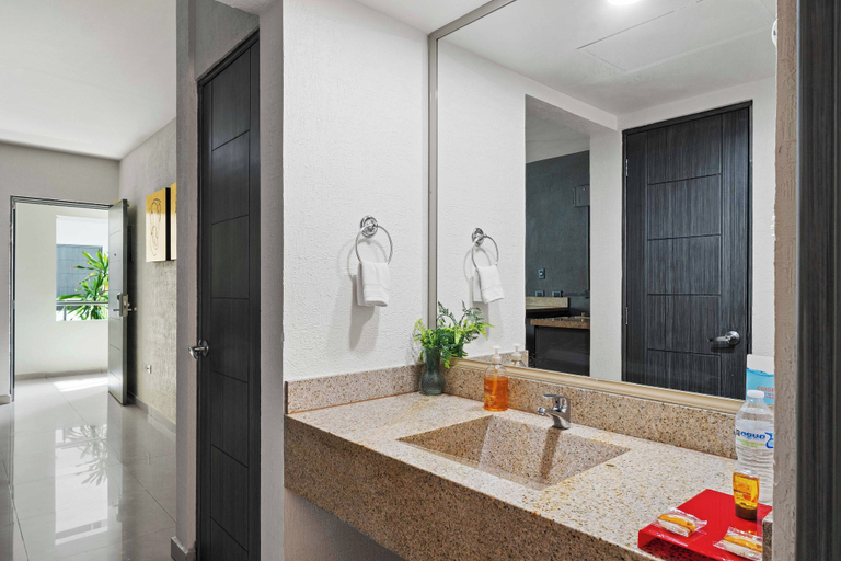 Bathroom 4, Homesuites Zaragoza, Culiacán