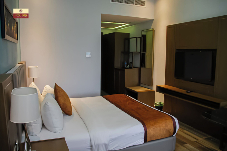 Bedroom 3, Limeridge Signature Hotel, Kosofe