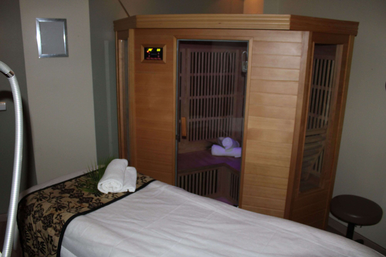 Bedroom 4, Serinity, Saint-François