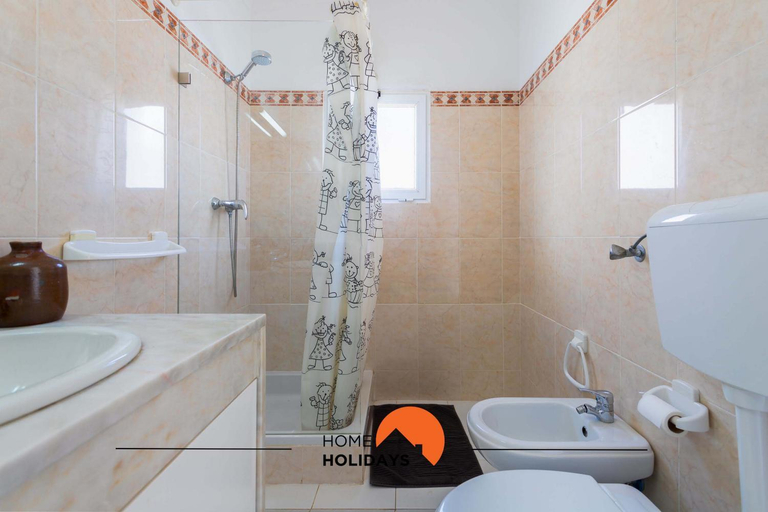 Bathroom 4, #133 Villa with Pool Quiet Area, Albufeira