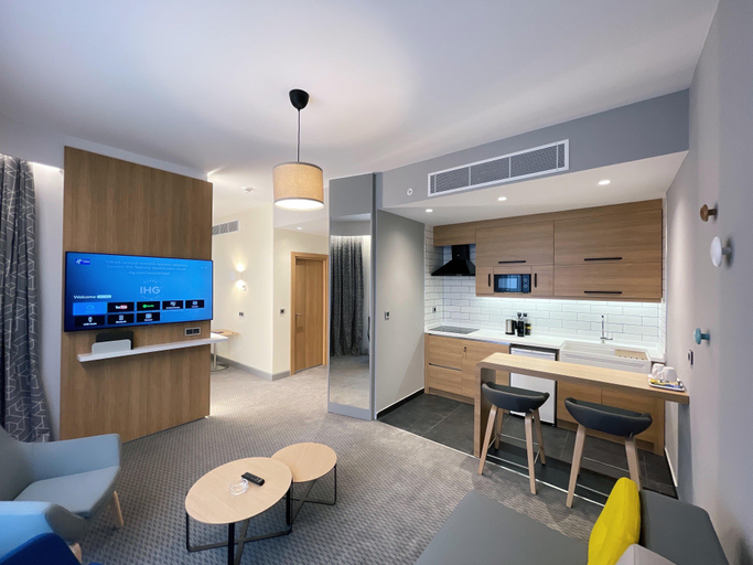 Dining Room 4