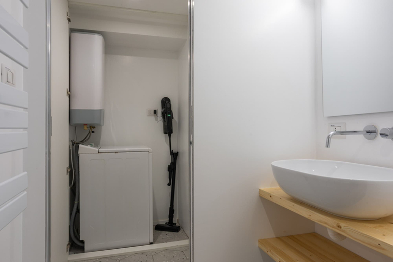 Bathroom 3, Studio Sineo by Wonderful Italy, Torino
