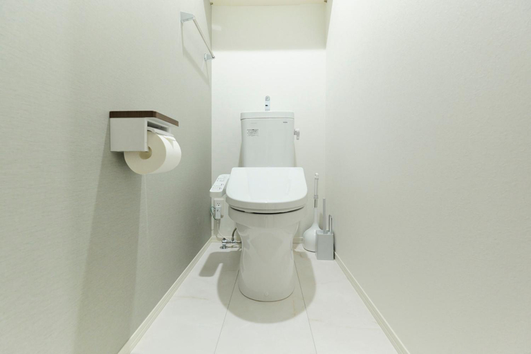 Bathroom, Grand Grace by Tranova, Ōta