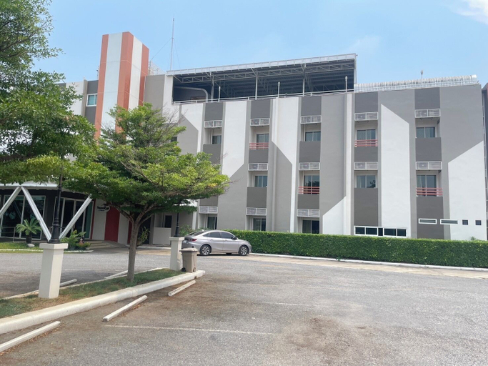 Exterior & Views 2, Tharakiree Place Hotel, Pak Chong