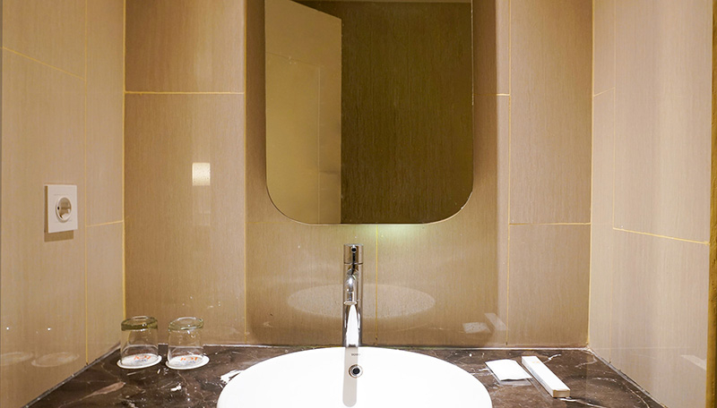 Bathroom 8