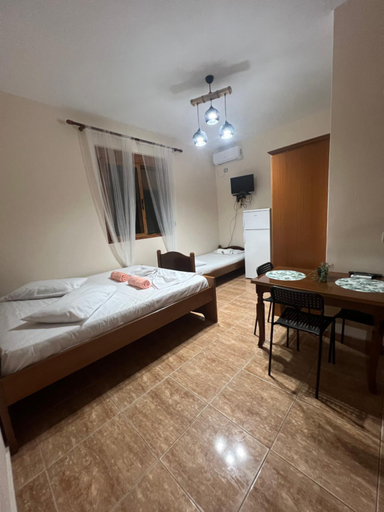 Bedroom 2, Villa Andrea, Vlorës