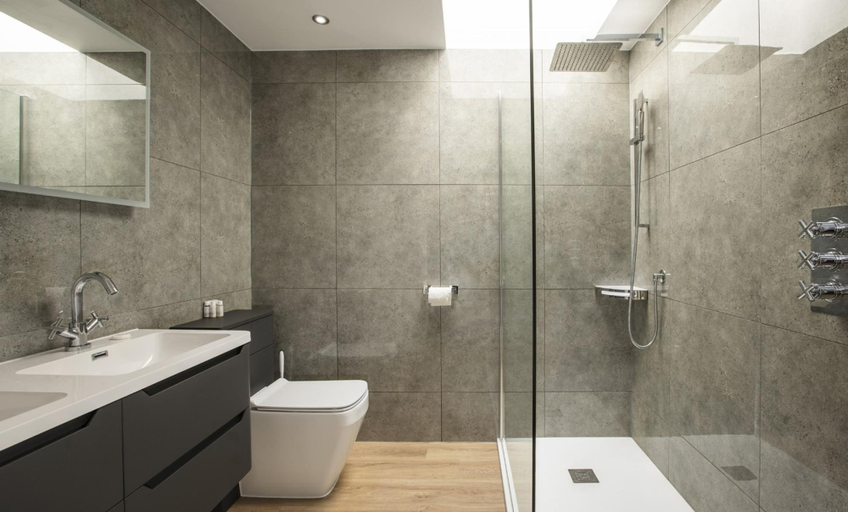 Bathroom, WS Flat 3 in Swindon, Swindon