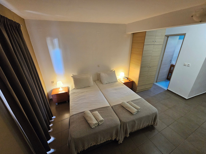 Bedroom 3, Elounda Sunrise Apartments, Crete