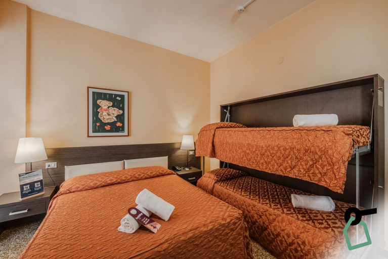 Bedroom 3, Hotiday Room Collection - Varazze, Savona