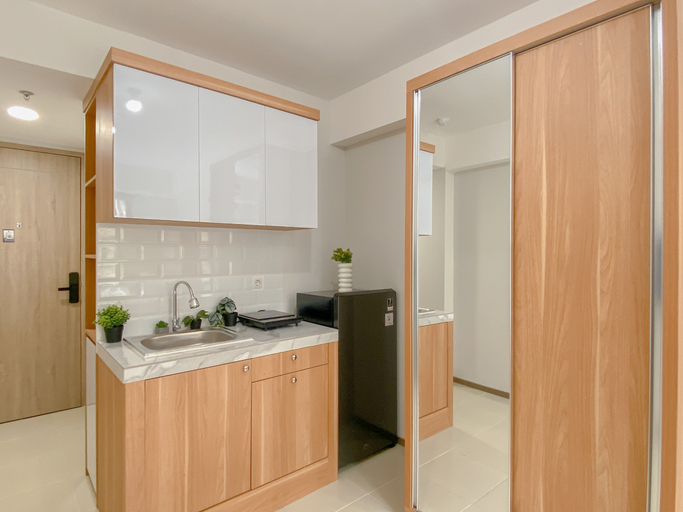 Others 4, Best Deal Studio at Meikarta Apartment By Travelio, Cikarang