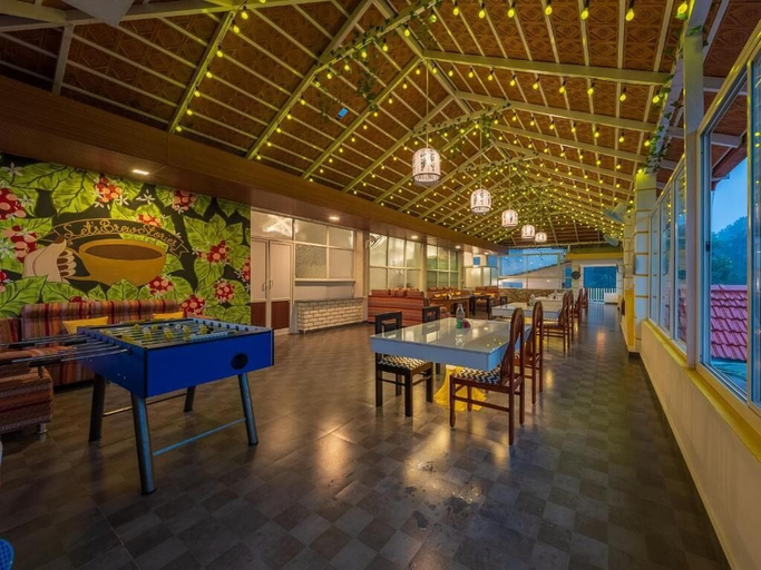 Food & Drinks 5, The Hosteller Coorg, Madikeri, Kodagu