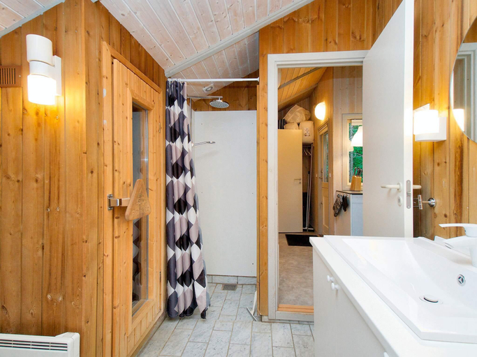 Others 5, person holiday home in Melby-By Traum, Halsnæs