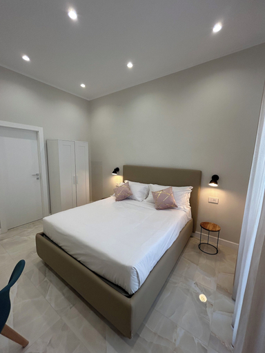 Bedroom 3, Domus Milone, Napoli