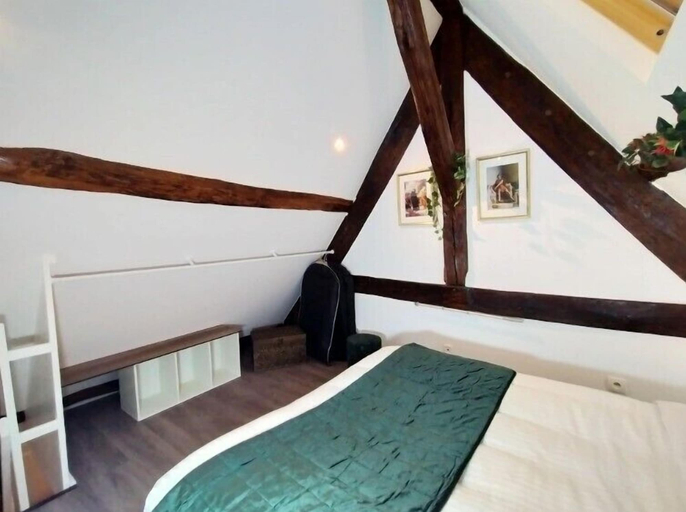 Bedroom 5, Manoir de l'Aisnerie, Loire-Atlantique