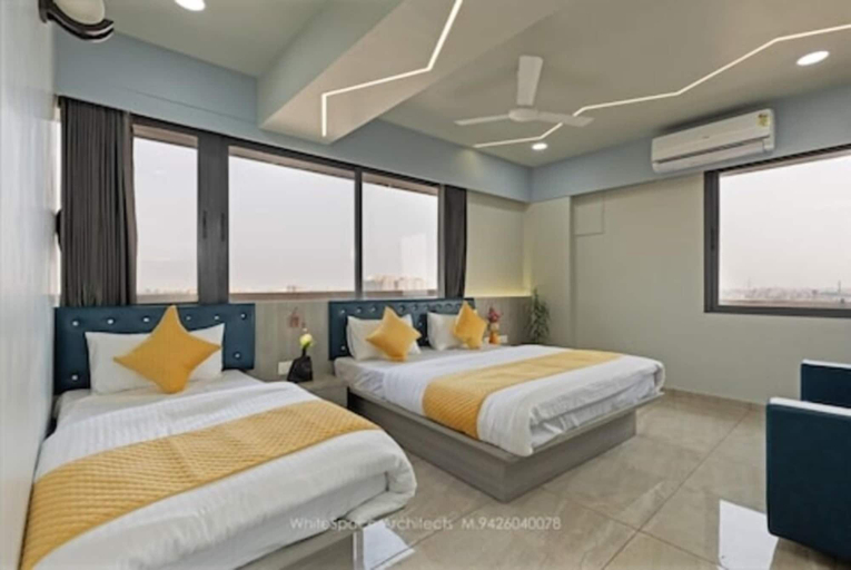 Bedroom 2, Hotel Annex Inn, Ahmadabad