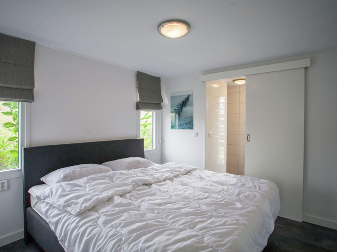 Bedroom 2, Terrace Apartment in Kattendijke, Goes