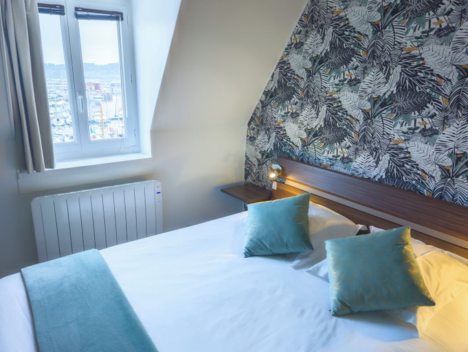 Bedroom 3, Hôtel Le Goëlo, Paimpol, Côtes-d'Armor