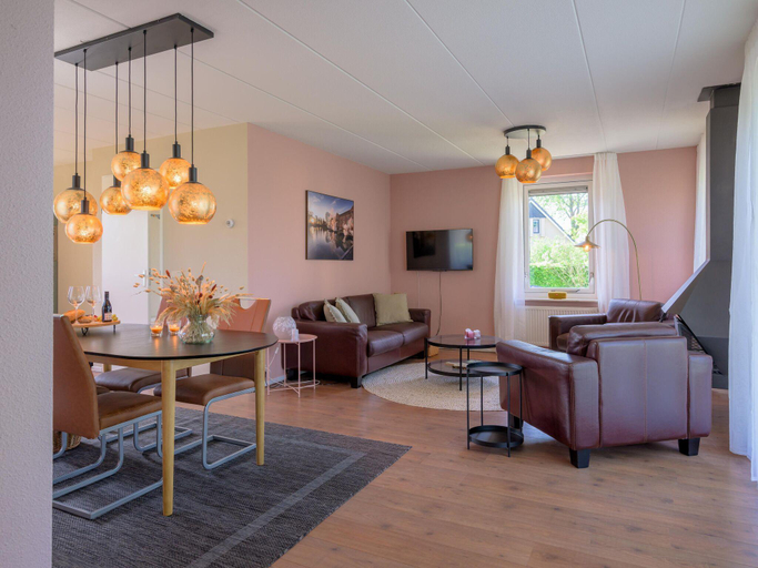 Others 4, Bungalow in Sondel near Slotermeer Lake, Gaasterlân-Sleat