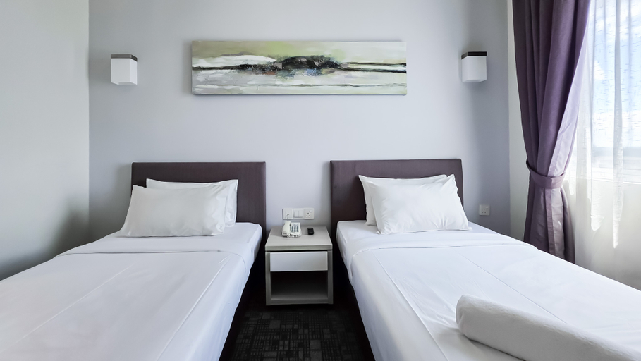 Bedroom 13