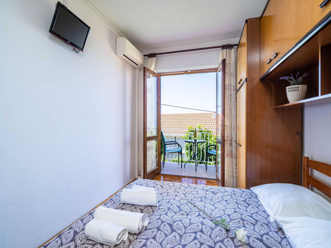 Bedroom 2, Apartments Stella - Three-Bedroom Apartment with Balcony and Terrace, Dubrovnik