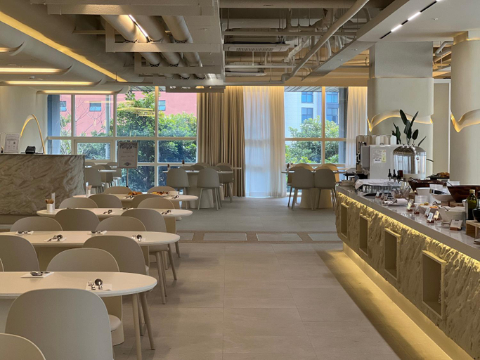 Food & Drinks 5, The First70 Hotel, Seogwipo