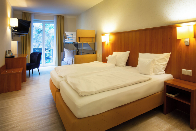 Bedroom 4, Hotel Bad Emser Hof, Rhein-Lahn-Kreis