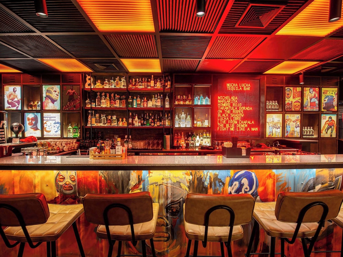 Food & Drinks, Novotel Living Bangkok Sukhumvit Legacy, Wattana