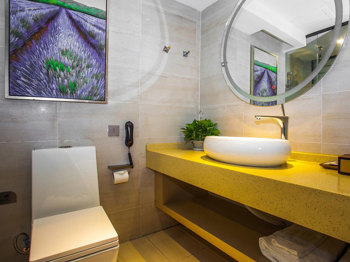 Bathroom 4, Lavande Hotels Ganzhou Golden Plaza, Ganzhou