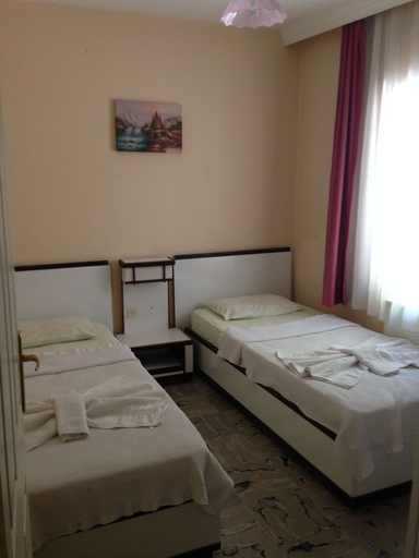 Bedroom 3, benjy motel pansiyon, Edremit