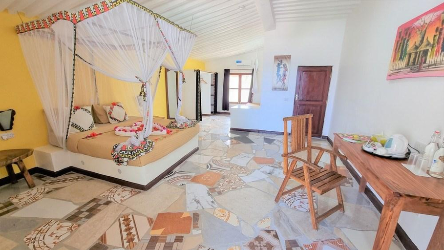 Bedroom 3, Paradise Beach Resort & Spa, Kati