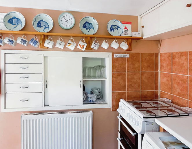 Others 5, Grove Cottage, Isle of Wight