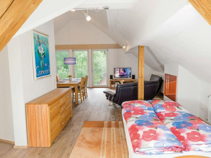 Bedroom 2, Jolly Joker Comfortable holiday residence, Emmendingen