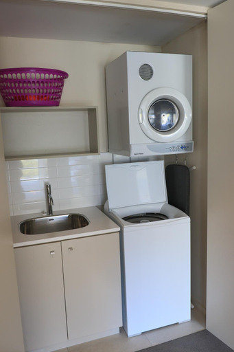 Others 4, Lakeshore Springs Apartments, Queenstown-Lakes